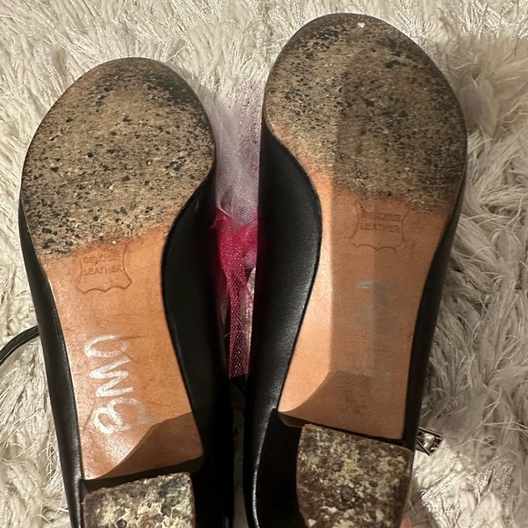 Black character shoes - Picture 5 of 5